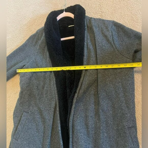 L.L. Bean | Dark Grey Sherpa Lined Open Front Sweater Jacket | Size 1X - Picture 4 of 8